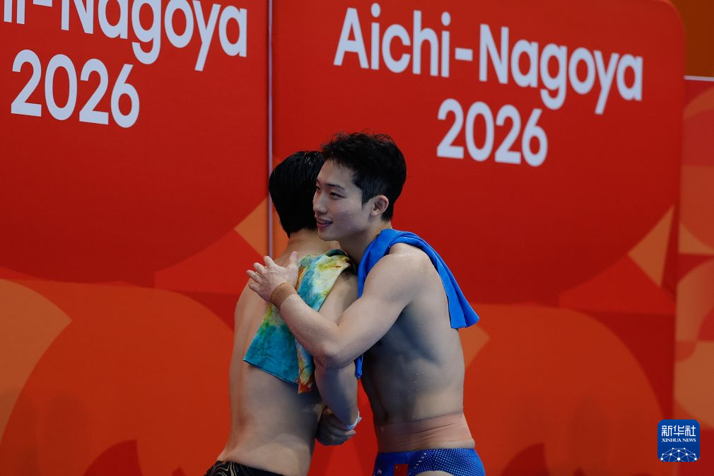 ag贵宾会拥有2000多名自主研发人员展示图片