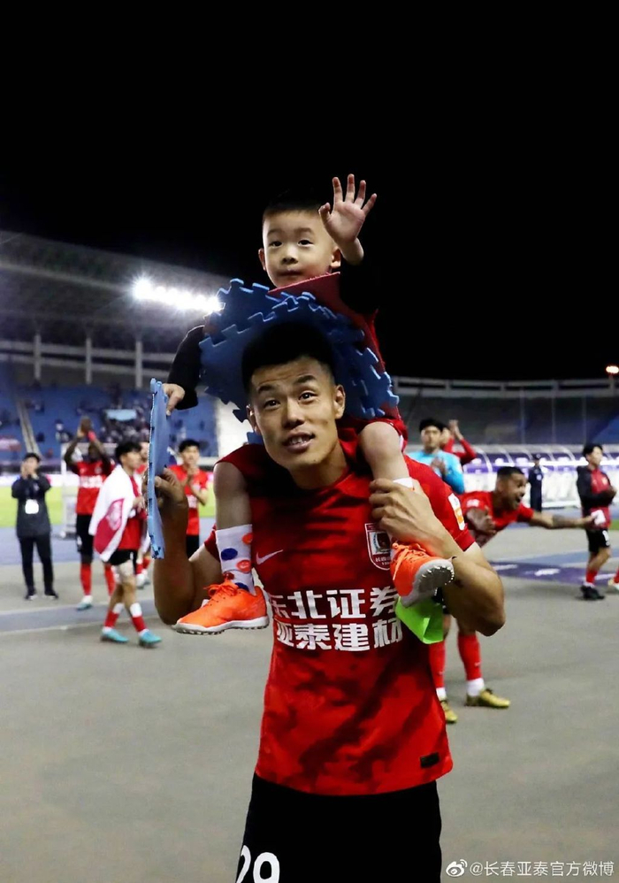 ag贵宾会拥有线上和线下多平台的娱乐场所产品图片