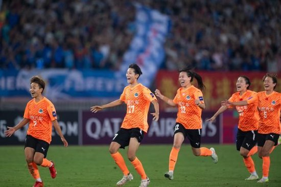 ag贵宾会拥有2000多名自主研发人员相关图片